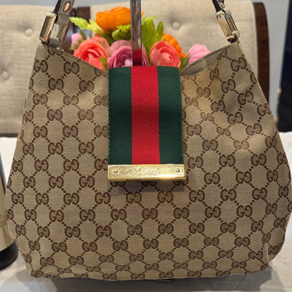 Authentic Gucci Brown Monogram Tote Bag - Picture 3 of 14